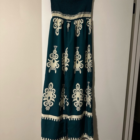 Green Embroidered Jumpsuit - Picture 2 of 2